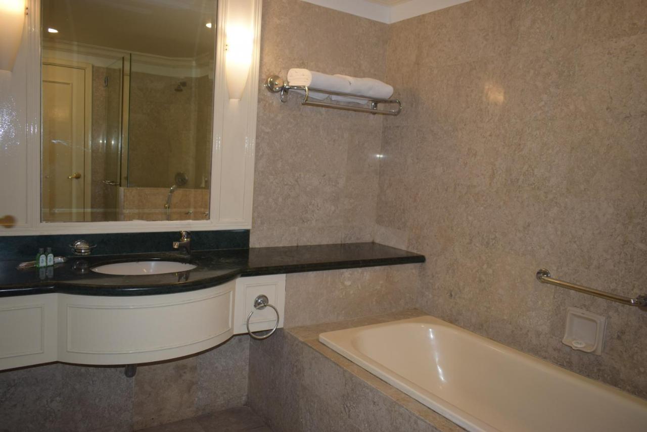 Apartment Grand Service @ Times Square