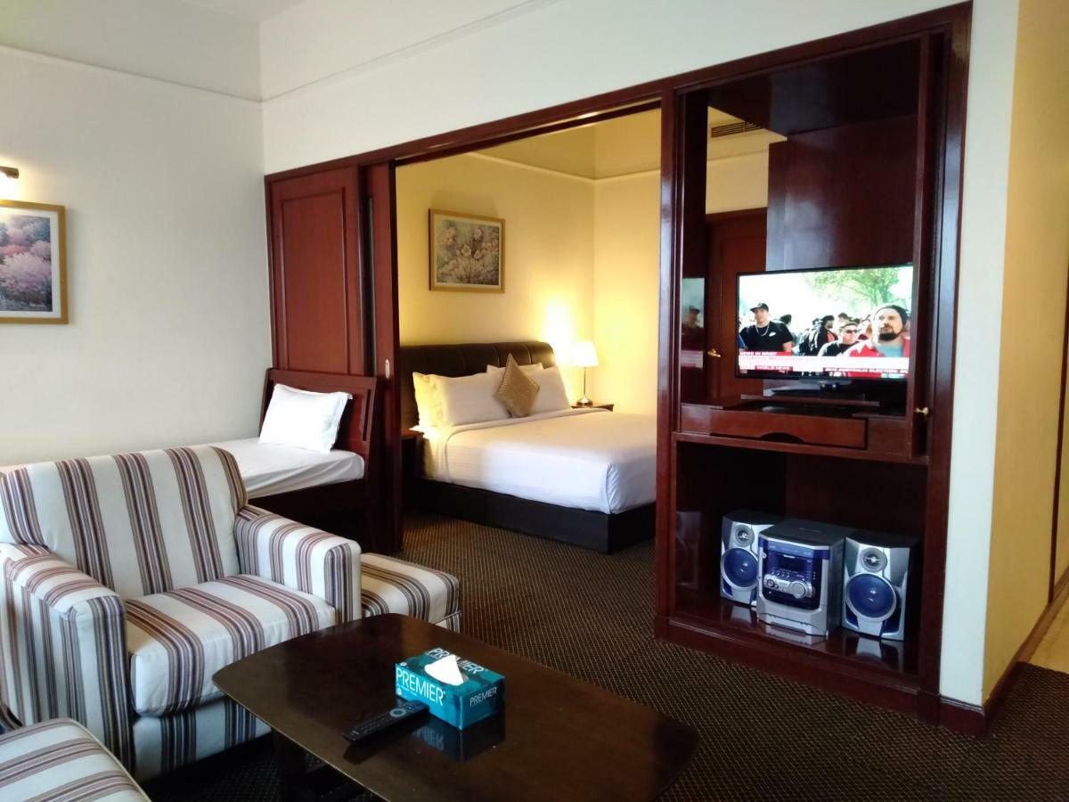 Apartment Grand Service @ Times Square